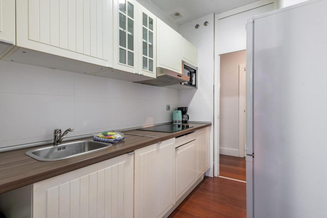 Minty Stay - Imperial 3Bd Madrid Exterior photo