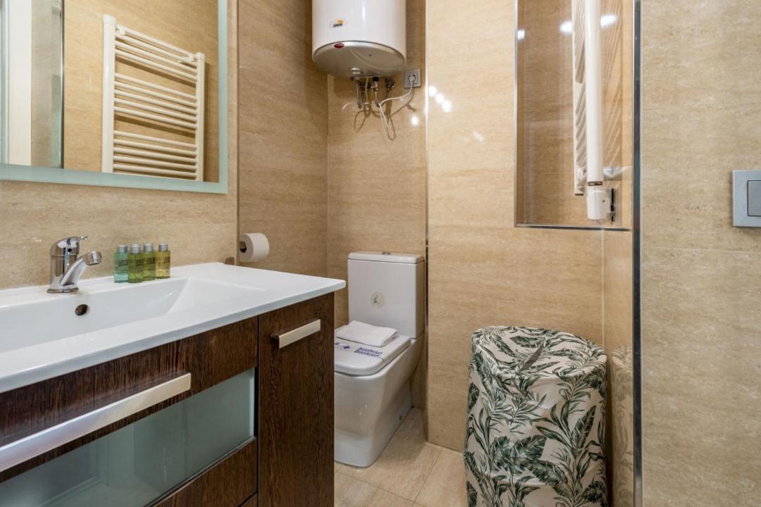 Minty Stay - Imperial 3Bd Madrid Exterior photo